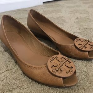 Open toe Tory Burch wedge 8.5